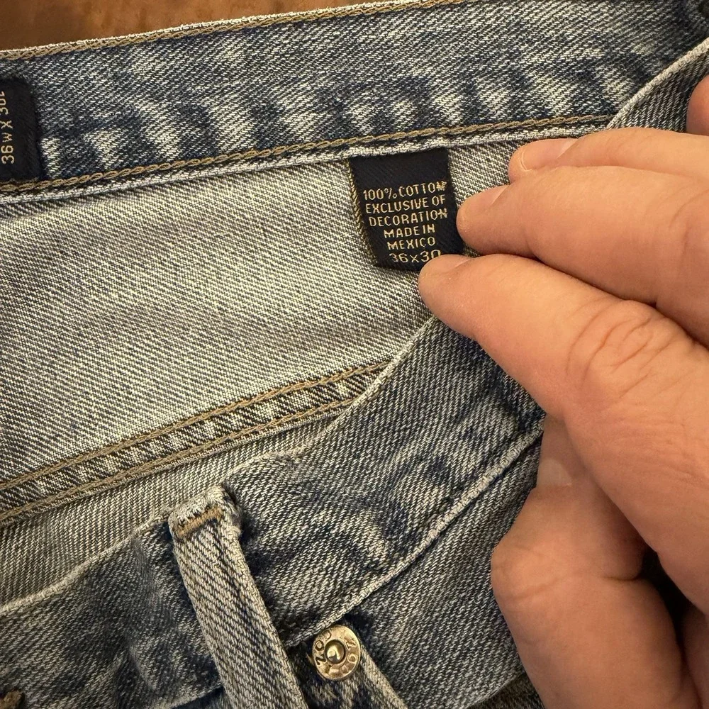 Vintage izod Classic Fit Medium Wash Blue Jeans Men's 38x30 Pants